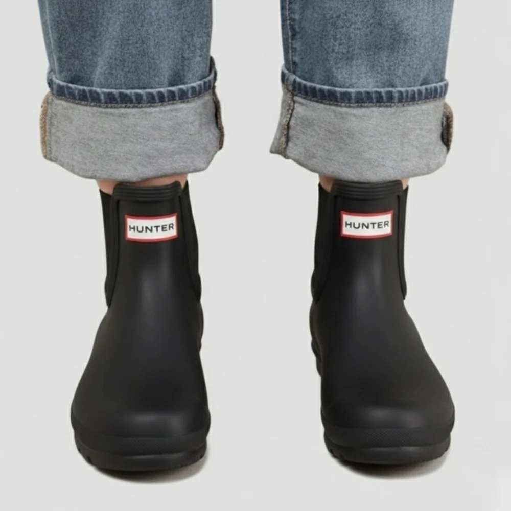Hunter Tabitha Chelsea Rain Boots Black Matte Rubber HWTABITHA-M Womens 7M EU38